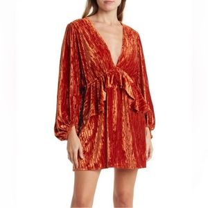 Topshop peplum velvet minidress NWT💕💕🛒